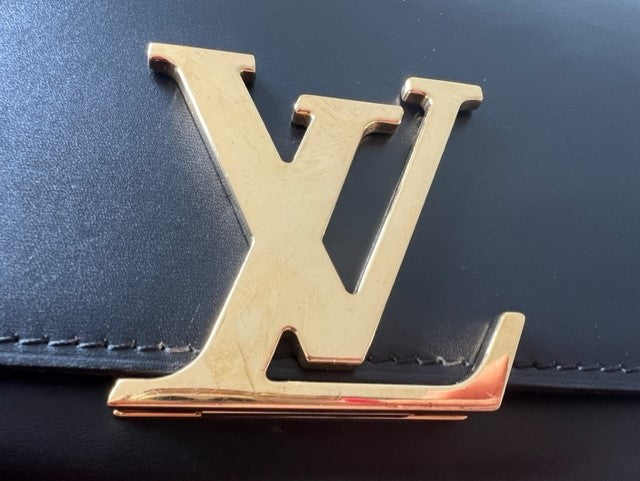Pre loved Louis Vuitton Louise Pochette